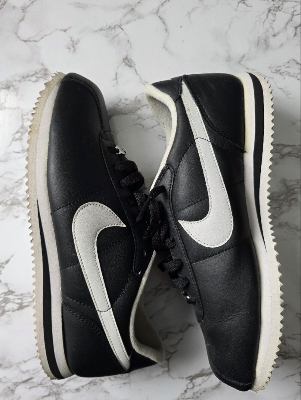 Nike Cortez basic leather black white sz 7.5